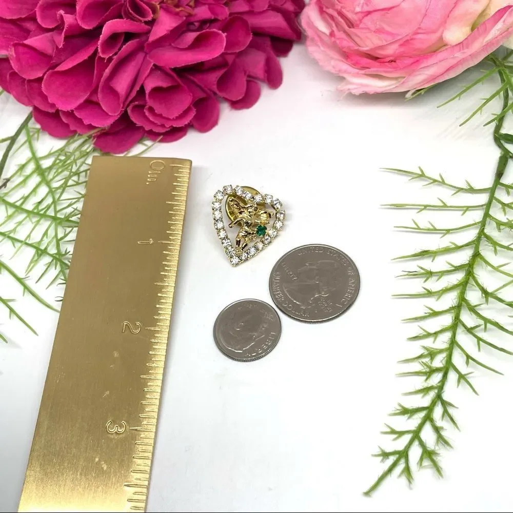 VINTAGE⚜️Dainty Cherub Crystal Heart Tack Pin